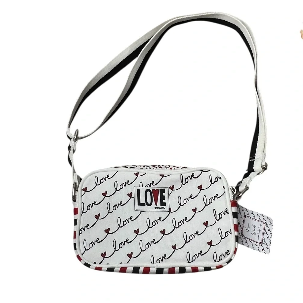 Stylish White Love Print Crossbody Bag - Picture 3 of 12